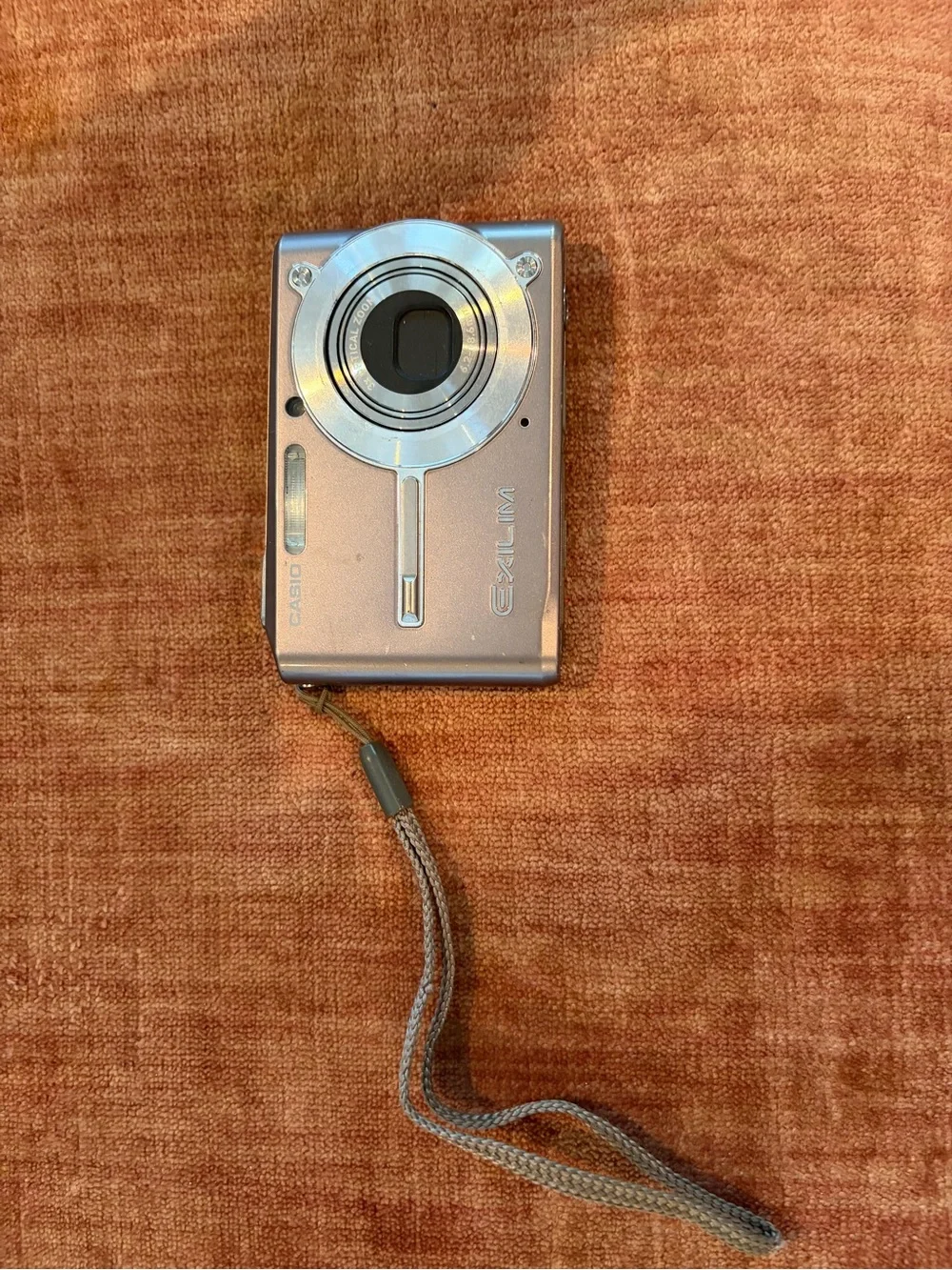 AS IS Casio Exilim Pink-Silver Compact Digital Camera with Wrist Strap vintage